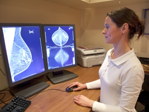 woman viewing mammogram results